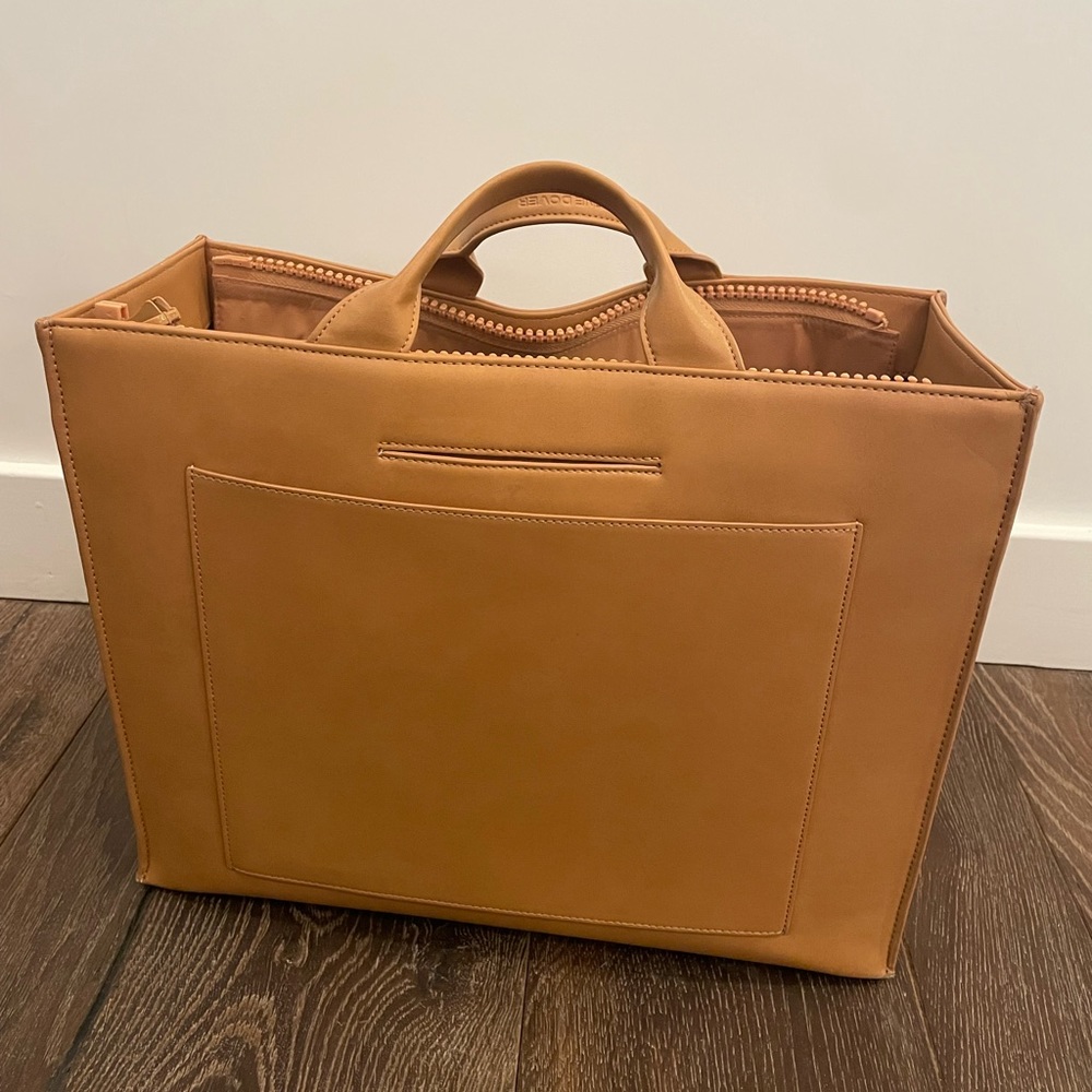 Dagne Dover Daily Tote (M)